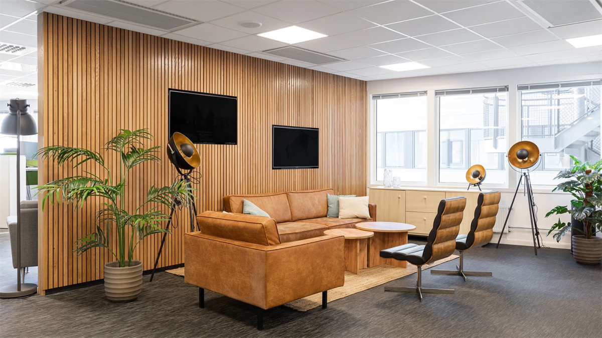 172_5e8d1c3c-7c57-40cb-b2b2-45526f079d77