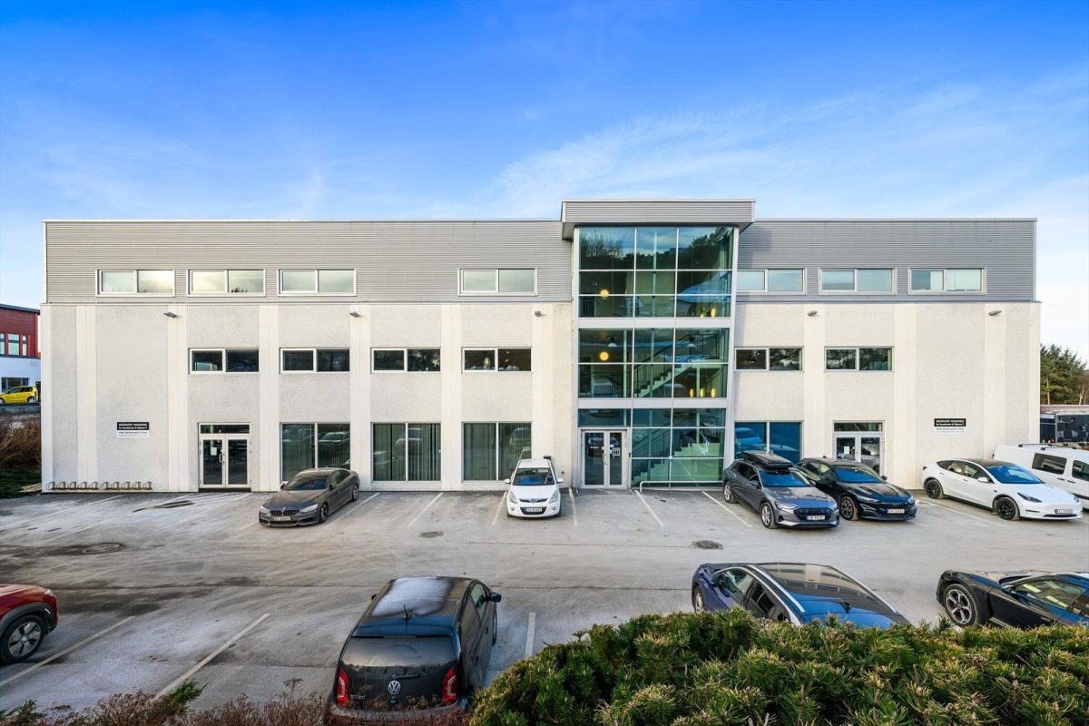 198_df53f10e-c98f-4734-a2c4-9bd09a0969c3