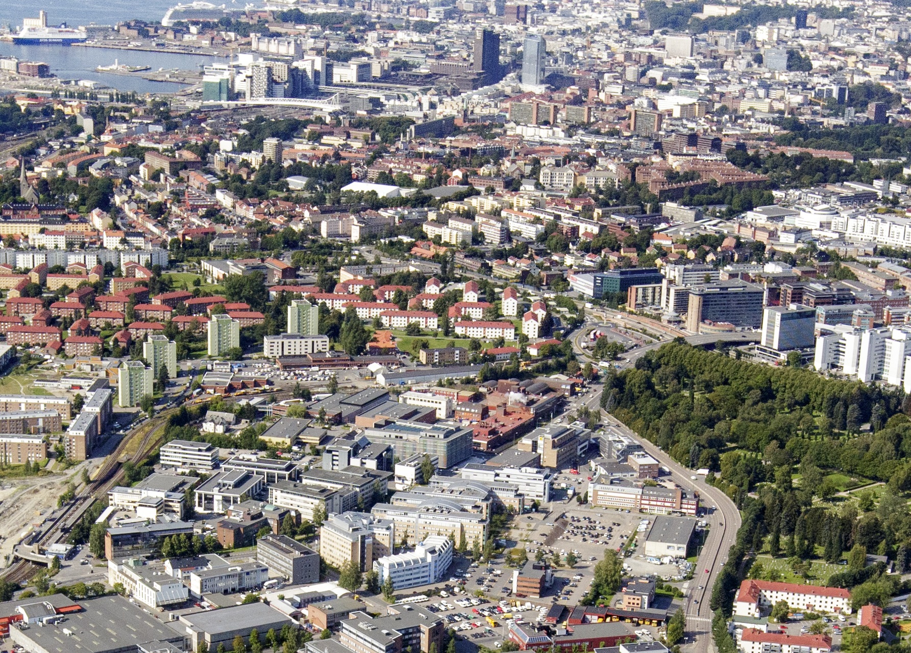 OSLO 20150821Flyfoto av Bryn – Helsfyr for JPR.Foto: nyebilder.no