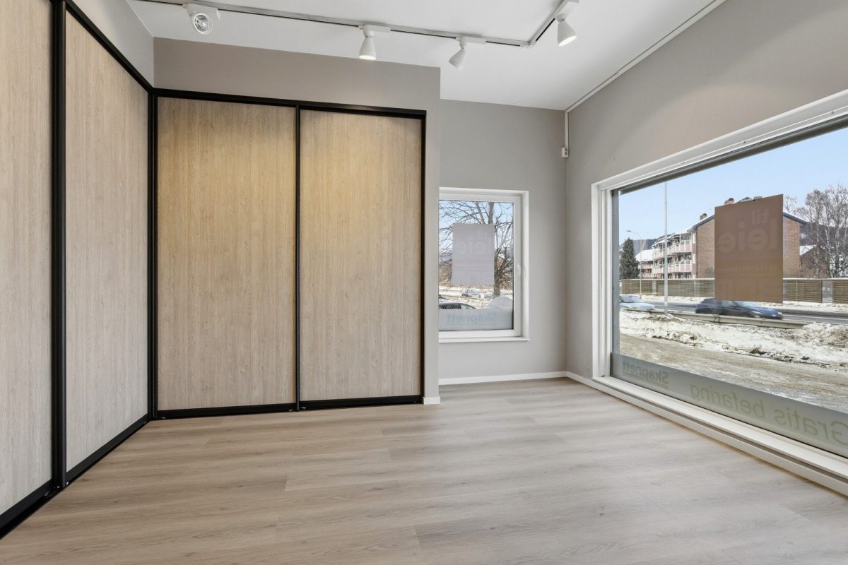 212_e0dbd5f0-794c-4f2e-bd06-d1f1871e049b