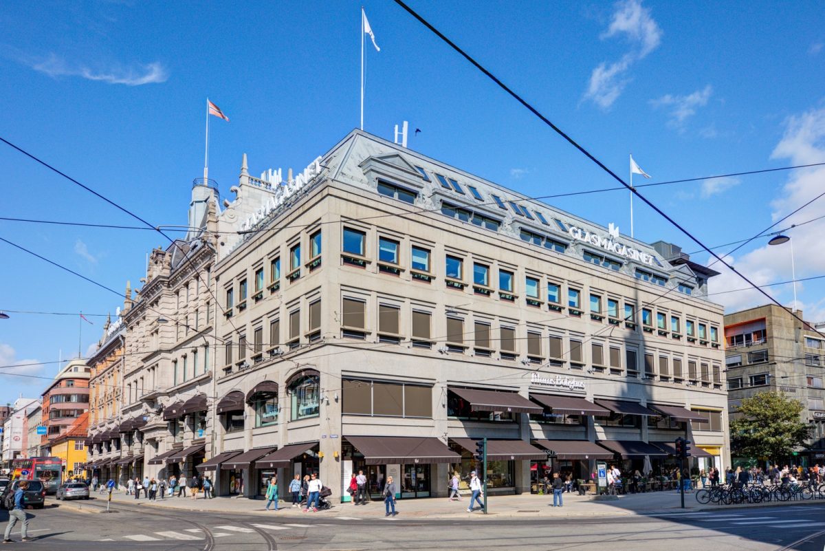 216_ae1d5983-48b9-4ce7-ab65-77ef87ba91b3