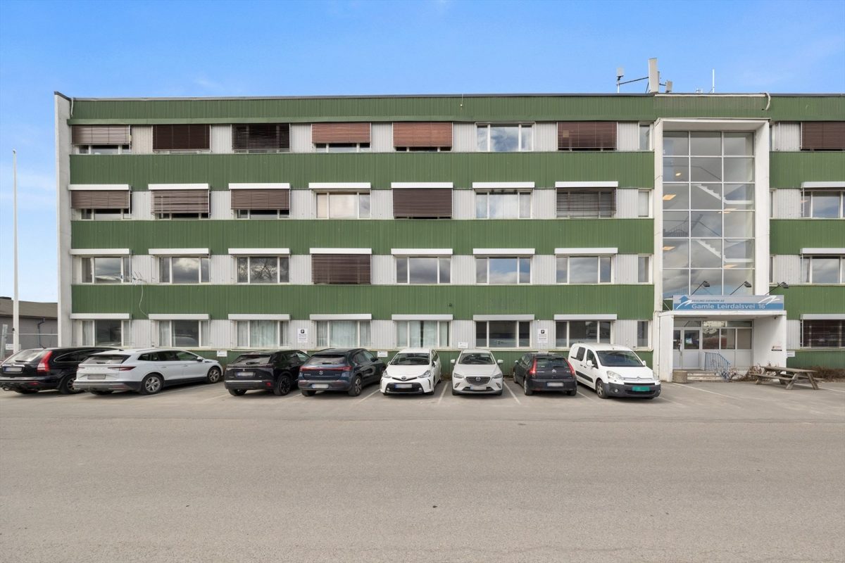 223_170468ba-face-4037-bdfc-0c89fe318b86