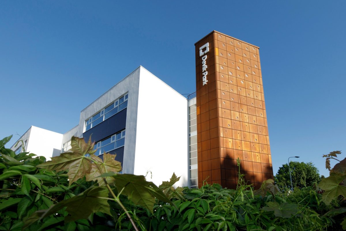 243_d372cc8c-35ab-405c-b300-f11f659ebce0