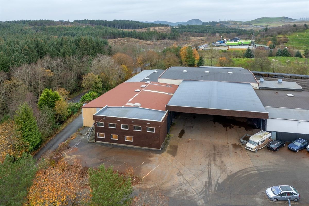 256_5d7855ca-1766-4872-ad87-c70f16bc4784