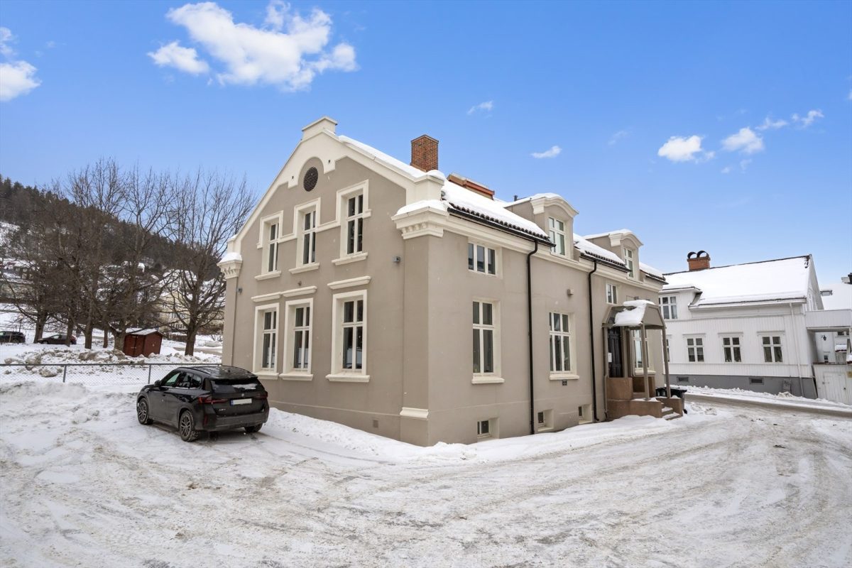 271_b2e05905-4bc4-4694-819c-3372c7931bf2