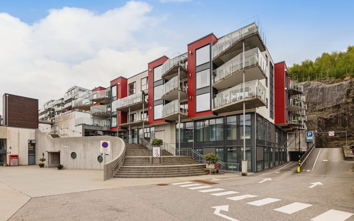 348_152cdeda-63fe-4959-87a5-f1d7ebd6ae33