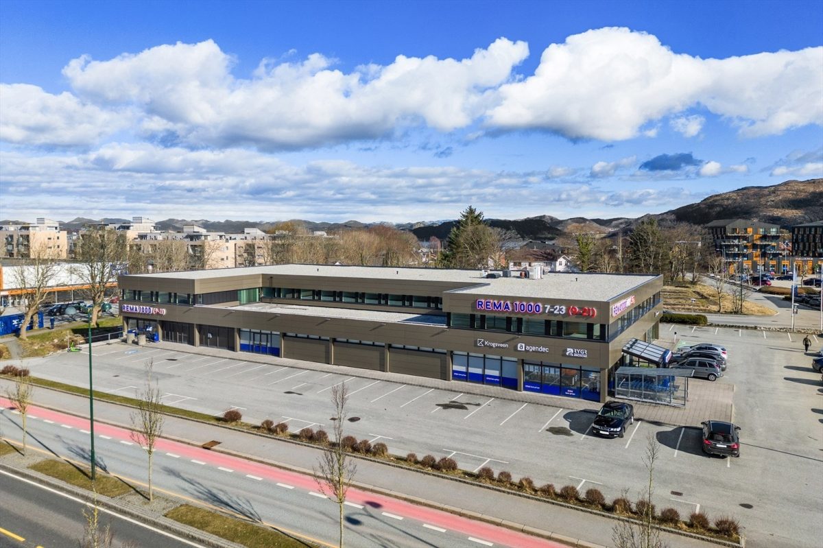 445_dbdb1faf-46bd-4dc9-8a0d-9a52bcb92e92