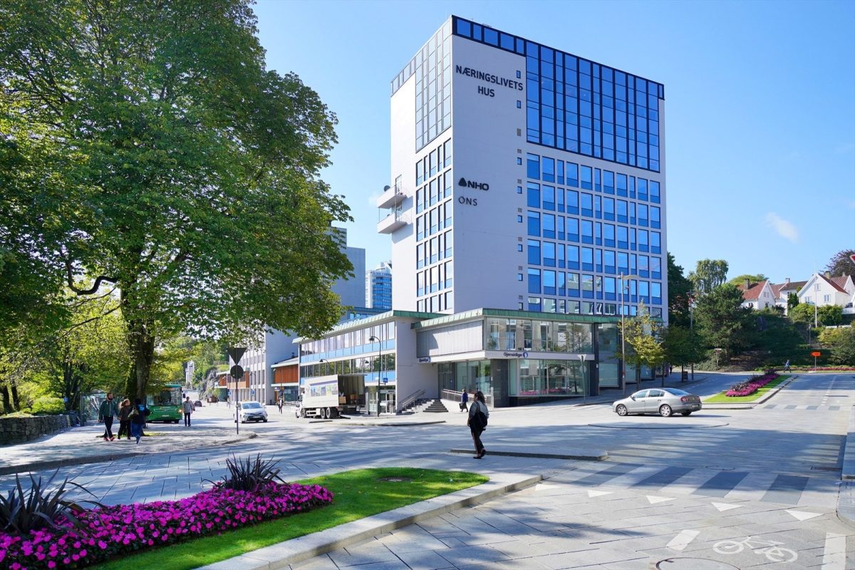 446_cdcb0f4b-7341-4383-beeb-42a7701c6e67