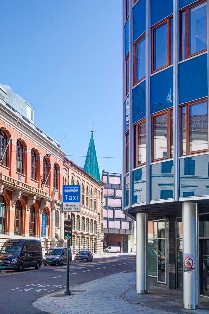 552_8d2f0259-ea7e-4157-9307-8ab816d9363f