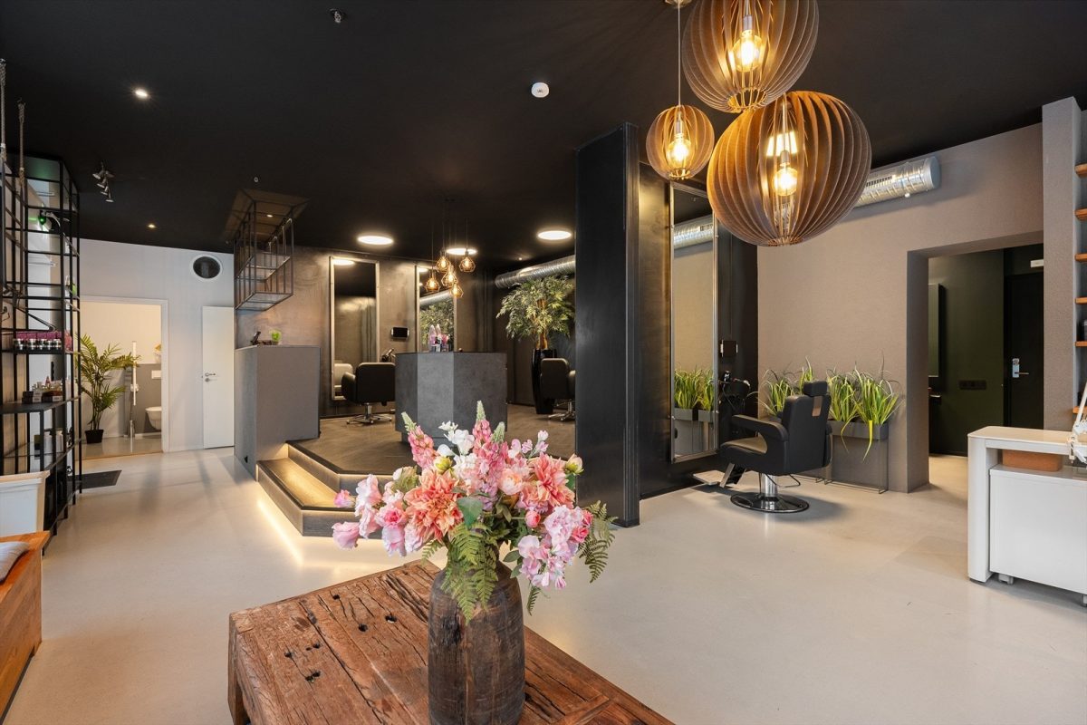 610_03425b0a-6a8b-4b10-97d9-8db044c3c3af