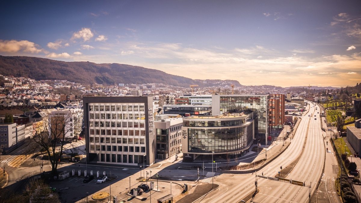 734_1fd266aa-583b-41d9-93c0-ea842cf1d9ad