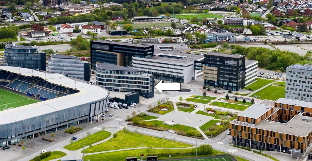 783_c1273882-6bfb-49b9-a982-131e56de6ccb