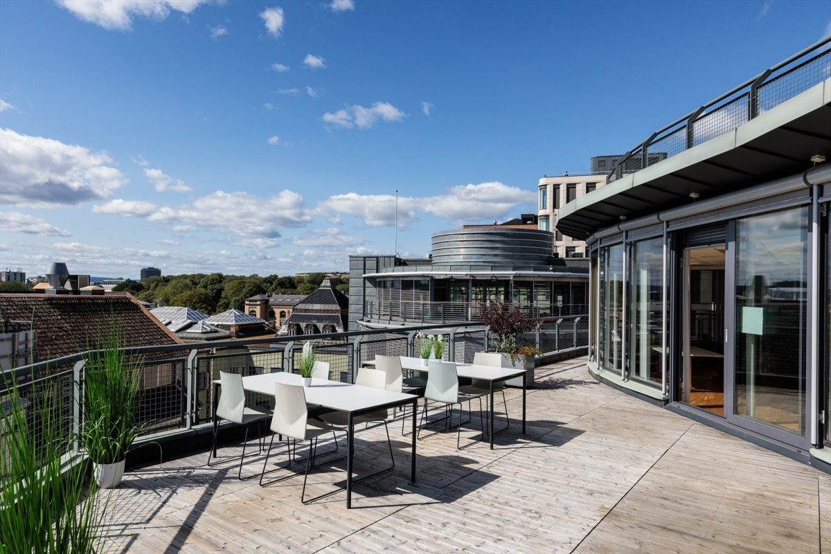 830_7f5bcd06-02d4-40dd-8298-d12409be0e66