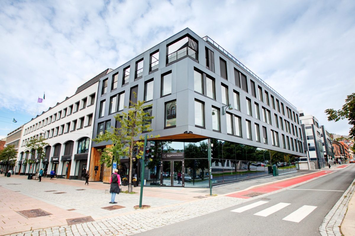 841_93627ebf-dc8c-49f2-a98a-74c6d4dfcc6b