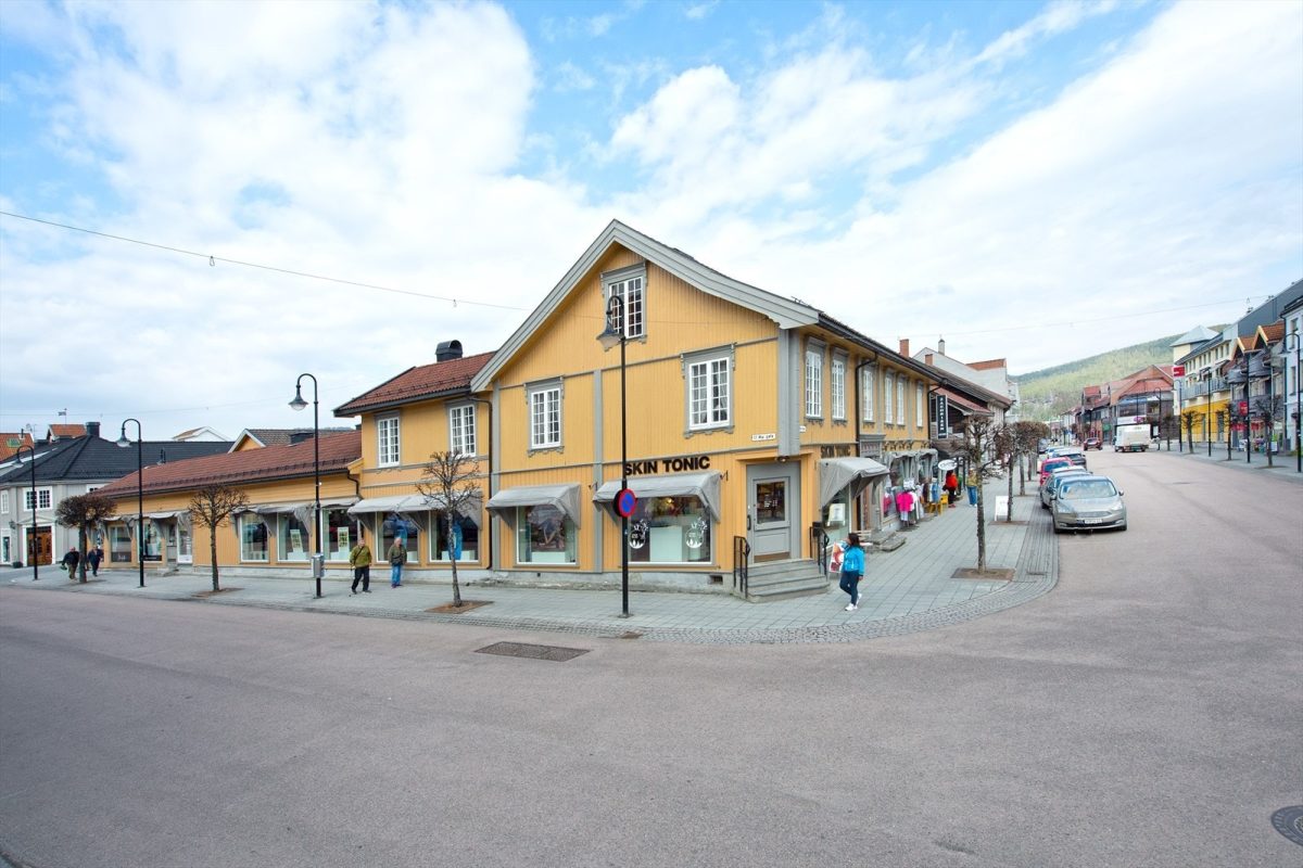 896_c3c03875-fa1c-4590-8d29-c9bc8ab1872a