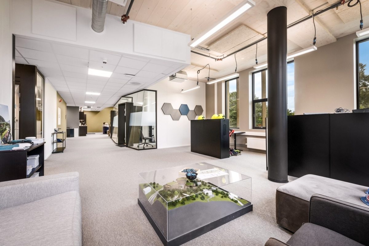 940_339b677f-5917-4891-9fef-3270b36aaaca