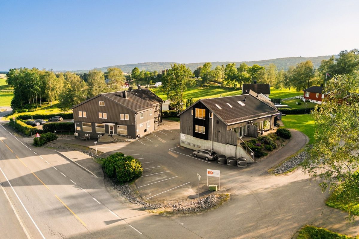 956_df4d759c-401e-487c-8858-64b665c51c7c